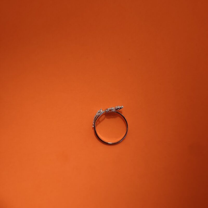nature inspired silver ring with cubic zirconia