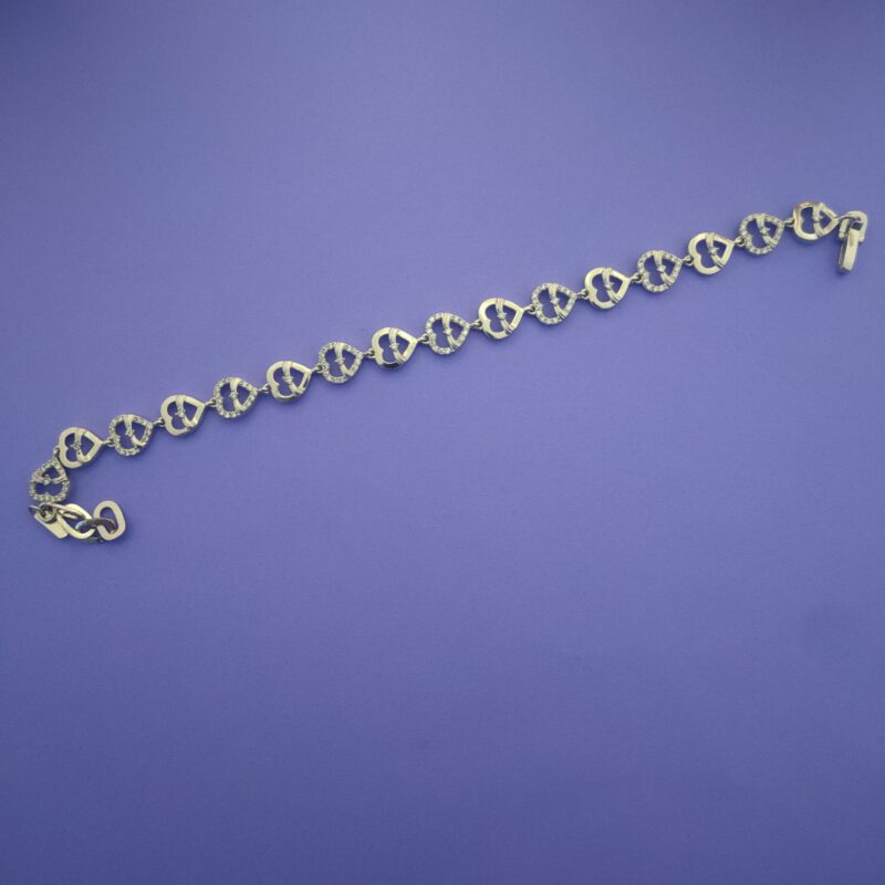 Minimal silver heart bracelet for women
