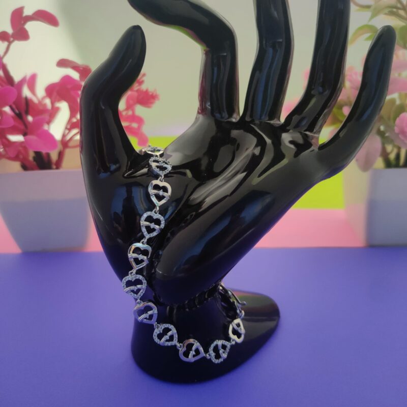Elegant heart design silver bracelet close-up