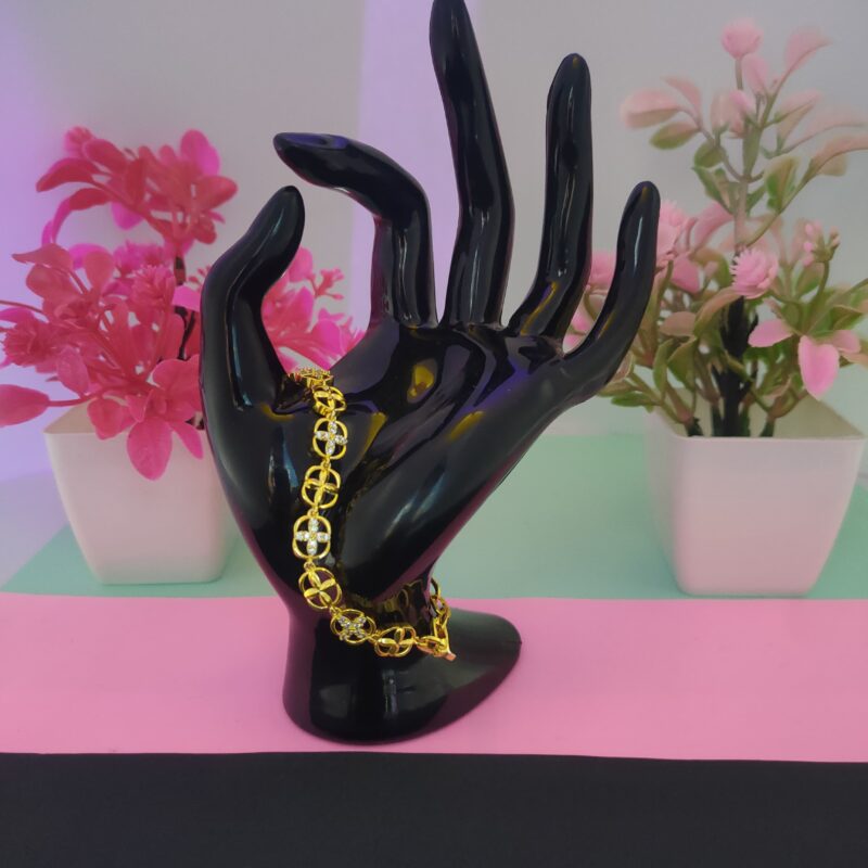 Modern circular link 925 sterling silver bracelet with polished finish