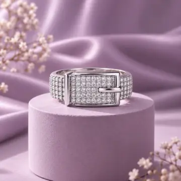 Men's silver ring with a rectangular stone-set design